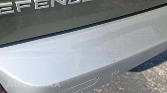 2023 Land Rover Defender 110 S – miniatura 27