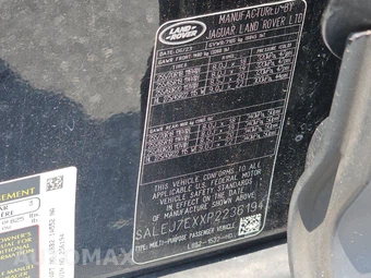 2023 Land Rover Defender 110 S – miniatura 14