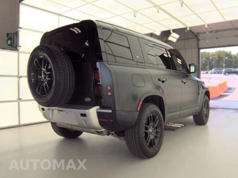 2023 Land Rover Defender 110 S – miniatura 4