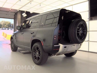 2023 Land Rover Defender 110 S – miniatura 6