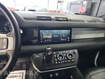 2023 Land Rover Defender 110 S – miniatura 11