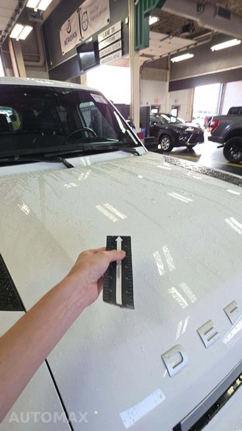 2023 Land Rover Defender 110 S – miniatura 25