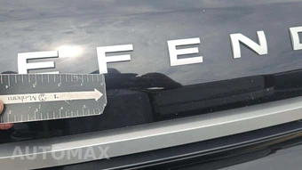 2023 Land Rover Defender 110 - miniatura 22