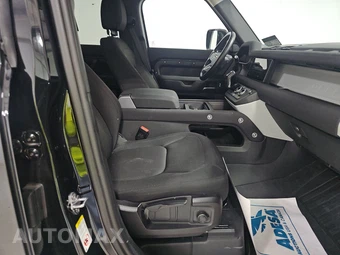 2023 Land Rover Defender 110 - miniatura 8