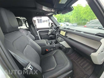 2023 Land Rover Defender 110 SE - miniatura 18