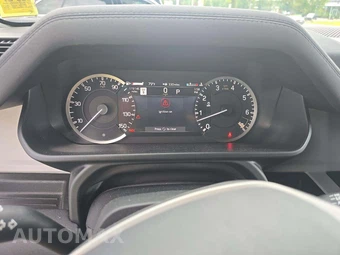 2023 Land Rover Defender 110 SE - miniatura 9