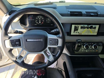 2023 Land Rover Defender 110 SE - miniatura 10