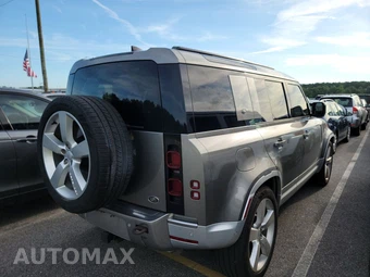 2023 Land Rover Defender 110 SE - miniatura 4