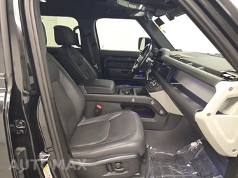 2023 Land Rover Defender 110 SE - miniatura 8