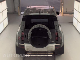 2023 Land Rover Defender 110 SE - miniatura 5
