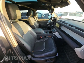 2023 Land Rover Defender 110 SE - miniatura 8