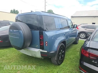 2023 Land Rover Defender 110 SE - miniatura 4