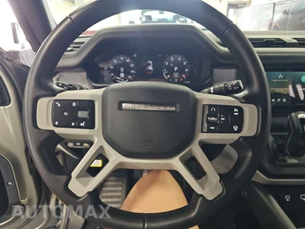 2023 Land Rover Defender 110 SE - miniatura 10