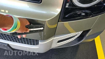 2023 Land Rover Defender 110 SE - miniatura 27