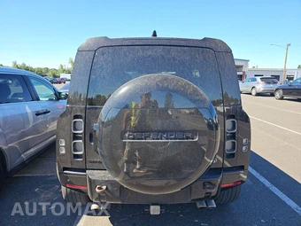 2023 Land Rover Defender 110 V8 - miniatura 5