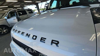 2023 Land Rover Defender 110 V8 - miniatura 20