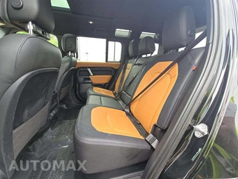 2023 Land Rover Defender 110 X-Dynamic SE - miniatura 13