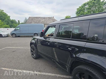 2023 Land Rover Defender 110 X-Dynamic SE - miniatura 2