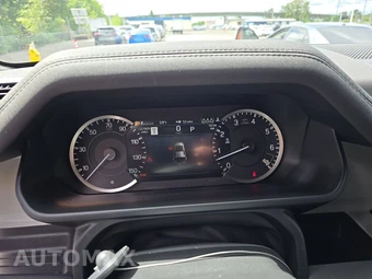 2023 Land Rover Defender 110 X-Dynamic SE - miniatura 12