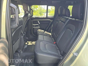 2023 Land Rover Defender 110 X-Dynamic SE - miniatura 13