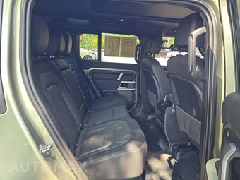 2023 Land Rover Defender 110 X-Dynamic SE - miniatura 16