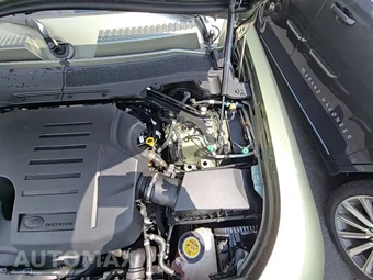 2023 Land Rover Defender 110 X-Dynamic SE - miniatura 23