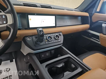 2023 Land Rover Defender 110 X-Dynamic SE - miniatura 11
