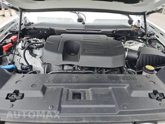 2023 Land Rover Defender 110 X-Dynamic SE - miniatura 15