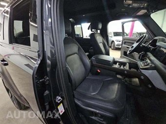 2023 Land Rover Defender 110 X-Dynamic SE - miniatura 18