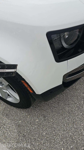 2023 Land Rover Defender 110 X-Dynamic SE - miniatura 22