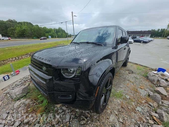 2023 Land Rover Defender 110 X-Dynamic SE