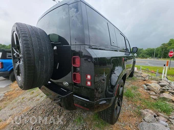 2023 Land Rover Defender 110 X-Dynamic SE - miniatura 3