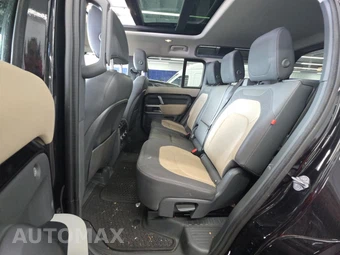 2023 Land Rover Defender 110 X-Dynamic SE - miniatura 13