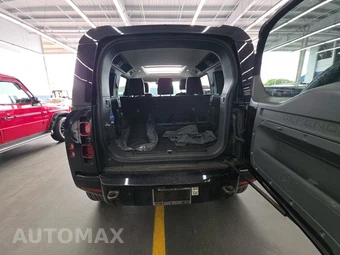2023 Land Rover Defender 110 X-Dynamic SE - miniatura 16