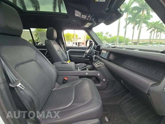 2023 Land Rover Defender 110 X-Dynamic SE - miniatura 15
