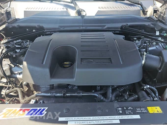 2023 Land Rover Defender 110 X-Dynamic SE - miniatura 16