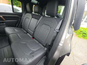 2023 Land Rover Defender 110 X - miniatura 13