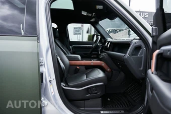 2023 Land Rover Defender 110 X - miniatura 30
