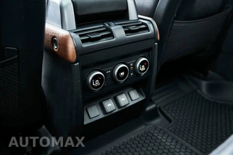 2023 Land Rover Defender 110 X - miniatura 55