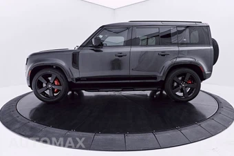 2023 Land Rover Defender 110 X - miniatura 12