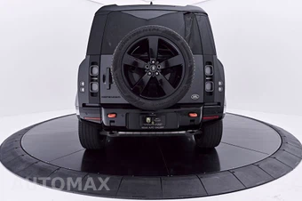2023 Land Rover Defender 110 X - miniatura 14