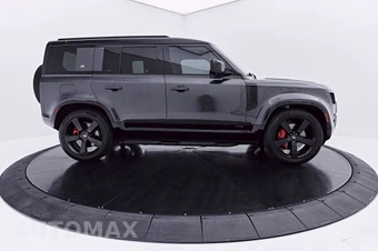 2023 Land Rover Defender 110 X - miniatura 16