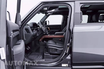 2023 Land Rover Defender 110 X - miniatura 44