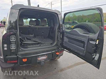 2023 Land Rover Defender 110 X - miniatura 15