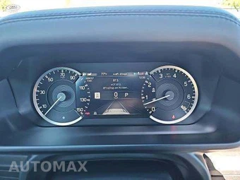 2023 Land Rover Defender 110 X - miniatura 9