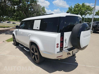 2023 Land Rover Defender 130 First Edition - miniatura 2