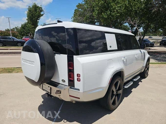 2023 Land Rover Defender 130 First Edition - miniatura 3