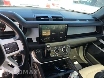 2023 Land Rover Defender 130 First Edition - miniatura 11