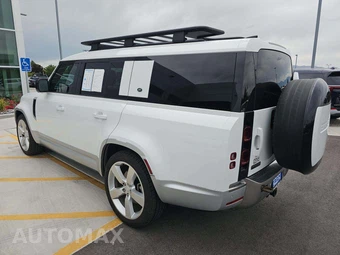 2023 Land Rover Defender 130 First Edition - miniatura 2