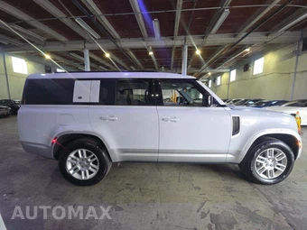 2023 Land Rover Defender 130 S - miniatura 4